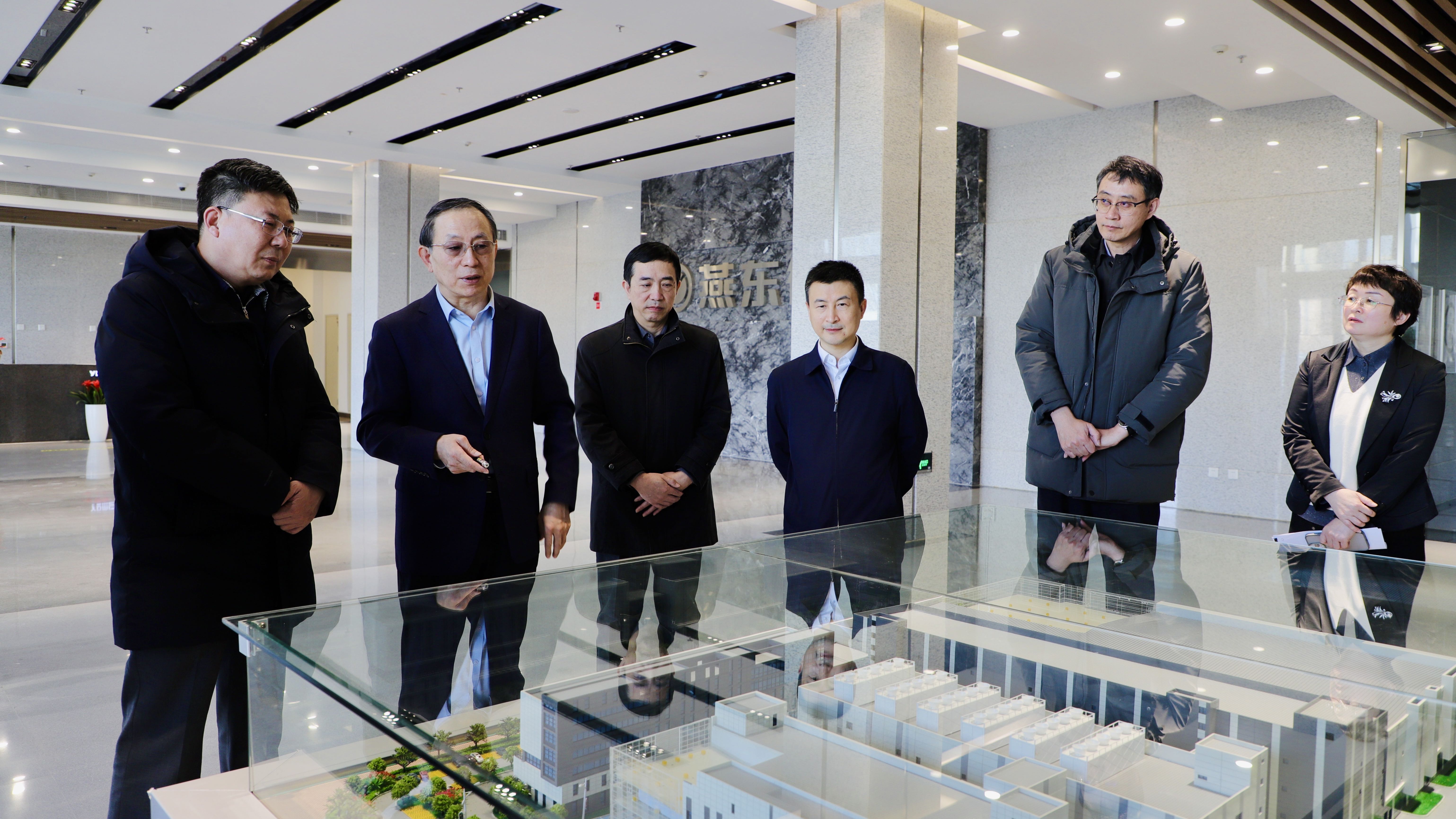 共建产教育人新模式，持续塑造发展新动能 ——北京市教委领导到米兰微调研指导校企合作工作